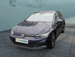 Blau Gebraucht 2022 VW Golf VIII Active Limousine | 22.470 € (Fairer Preis)