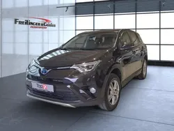 Silver metallic Gebraucht 2018 Toyota RAV4 Hybrid Edition-S SUV | 23.940 € (Guter Preis)