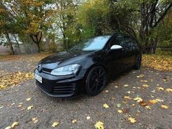 Schwarz Gebraucht 2015 VW Golf VII GTD Kombi | 10.800 € (Guter Preis)