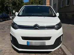 Weiß Gebraucht 2018 Citroën Jumpy Business Class Van / Kleinbus | 13.000 € (Teuer)