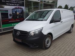 Weiß Gebraucht 2021 Mercedes Vito Van / Kleinbus | 27.800 € (Guter Preis)