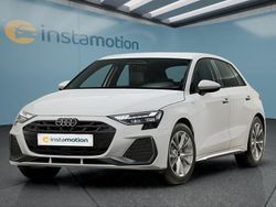 Weiß Neu 2025 Audi A3 Sportback Limousine | 36.049 € (Fairer Preis)