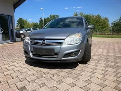 Blau Gebraucht 2007 Opel Astra Kombi | 990 € (Guter Preis)