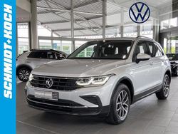 Reflexsilber Gebraucht 2021 VW Tiguan Life SUV | 24.990 € (Fairer Preis)