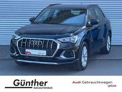 Mythosschwarz metallic Gebraucht 2024 Audi Q3 Advanced SUV | 36.889 € (Guter Preis)