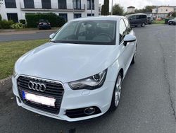 Weiß Gebraucht 2012 Audi A1 Sportback Ambition Kleinwagen | 6.290 € (Fairer Preis)