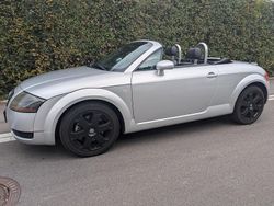 Silber Gebraucht 2000 Audi TT Roadster Cabrio | 3.899 € (Guter Preis)
