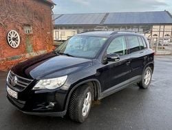 Schwarz Gebraucht 2010 VW Tiguan Trendline SUV | 4.950 € (Guter Preis)