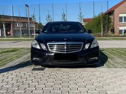 Schwarz Gebraucht 2009 Mercedes E350 Avantgarde Limousine | 14.999 € (Etwas zu teuer)