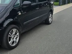 VW Sharan