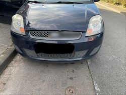 Blau Gebraucht 2007 Ford Fiesta Kleinwagen | 1.300 € (Fairer Preis)