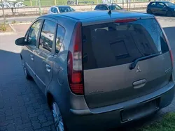 Andere außenfarben Gebraucht 2007 Mitsubishi Colt Limousine | 1.500 €