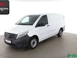 Weiß Gebraucht 2020 Mercedes Vito Van / Kleinbus | 23.780 € (Superpreis)