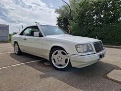Weiß Gebraucht 1996 Mercedes E220 Coupé | 14.899 € (Fairer Preis)