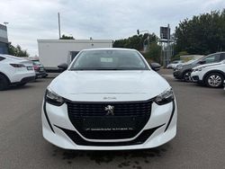 Weiß Gebraucht 2021 Peugeot 208 Active Kleinwagen | 10.490 € (Guter Preis)