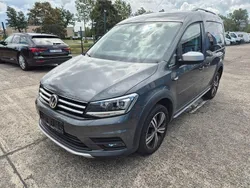 Grau Gebraucht 2018 VW Caddy Van / Kleinbus | 16.800 € (Guter Preis)
