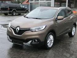 Braun Gebraucht 2016 Renault Kadjar XMOD SUV | 11.990 € (Fairer Preis)