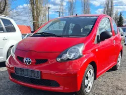 Rot Gebraucht 2008 Toyota Aygo Kleinwagen | 1.990 € (Fairer Preis)