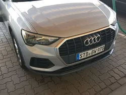 Silber Gebraucht 2020 Audi Q3 Design SUV | 25.400 € (Fairer Preis)