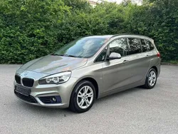 Braun Gebraucht 2015 BMW 218 Van / Kleinbus | 12.490 € (Guter Preis)