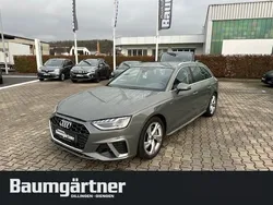 Grau Gebraucht 2024 Audi A4 S-line plus Kombi | 35.380 € (Superpreis)