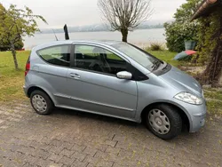 Mercedes A200