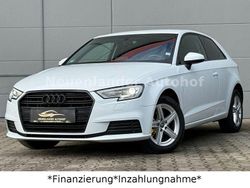 Weiß Gebraucht 2016 Audi A3 Comfort Limousine | 13.690 € (Fairer Preis)