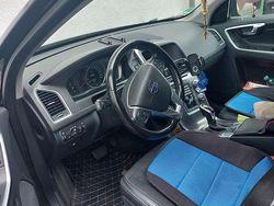 Schwarz Gebraucht 2016 Volvo XC60 Momentum SUV | 16.000 € (Etwas zu teuer)