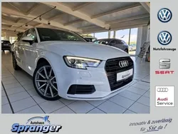 Weiß Gebraucht 2018 Audi A3 S-Line Limousine | 19.460 € (Guter Preis)