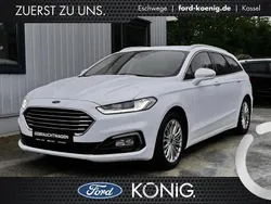 Frostweiß Gebraucht 2020 Ford Mondeo Titanium Kombi | 22.450 €
