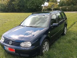 Blau Gebraucht 2000 VW Golf IV Kombi | 1.500 € (Fairer Preis)