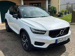 Weiß Gebraucht 2020 Volvo XC40 R-Design SUV | 28.500 € (Fairer Preis)