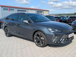 Grau Gebraucht 2025 Cupra Leon Limousine | 32.950 € (Fairer Preis)