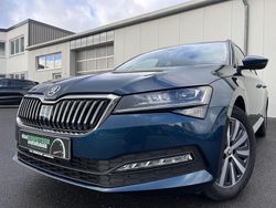 Blau Gebraucht 2022 Skoda Superb Ambition Kombi | 24.860 € (Guter Preis)