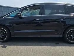 Schwarz Gebraucht 2017 Ford S-MAX Titanium Van / Kleinbus | 18.900 € (Teuer)