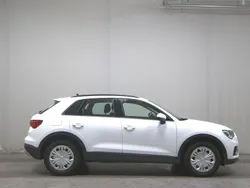 Weiss Gebraucht 2020 Audi Q3 Advanced SUV | 24.980 € (Superpreis)