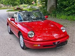 Rot Gebraucht 1992 Alfa Romeo Spider Cabrio | 15.000 €