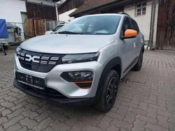 Lightninggrau Gebraucht 2023 Dacia Spring Expression Kleinwagen | 13.999 € (Fairer Preis)