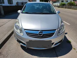 Silber Gebraucht 2008 Opel Corsa Cosmo Limousine | 3.200 € (Fairer Preis)
