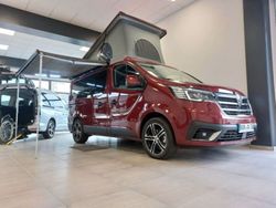 Karmesin rot metallic (metallic) Gebraucht 2023 Renault Trafic Van | 58.990 €