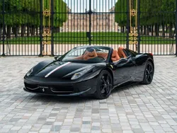 Schwarz Gebraucht 2016 Ferrari 458 Cabrio | 264.900 €