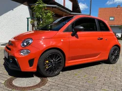 Orange Gebraucht 2024 Abarth 695 Kleinwagen | 31.690 € (Fairer Preis)