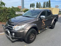 Braun Gebraucht 2016 Mitsubishi L200 Abholung | 14.900 €