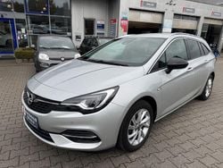 Silber Gebraucht 2021 Opel Astra Business Elegance Kombi | 11.997 € (Fairer Preis)