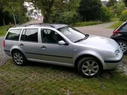Silber Gebraucht 2003 VW Golf IV Kombi | 1.850 € (Fairer Preis)