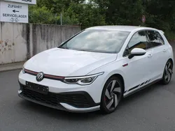 Pure white Gebraucht 2021 VW Golf VIII GTI Clubsport Limousine | 23.800 € (Guter Preis)