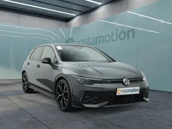 Grau Gebraucht 2024 VW Golf VIII Sound Limousine | 40.650 € (Guter Preis)