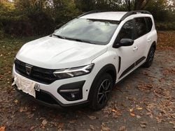 Weiß Gebraucht 2022 Dacia Jogger Extreme Van / Kleinbus | 15.999 € (Superpreis)