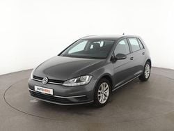 Grau Gebraucht 2017 VW Golf VII Comfortline Limousine | 12.330 € (Fairer Preis)