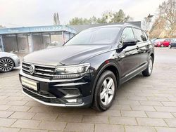 Deep black perleffekt Gebraucht 2018 VW Tiguan Allspace SUV | 18.995 € (Fairer Preis)